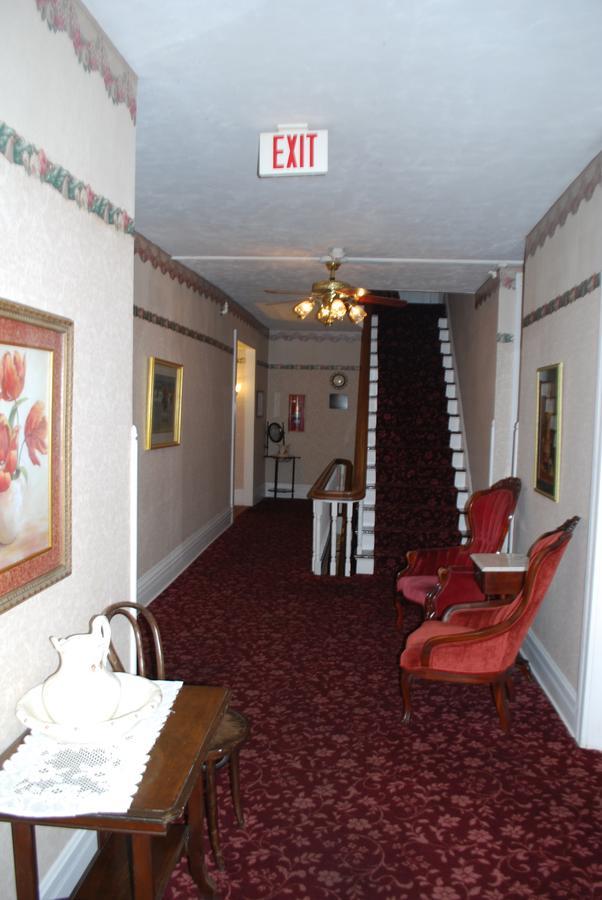 פוט-אין-ביי The Historic Park Hotel מראה חיצוני תמונה